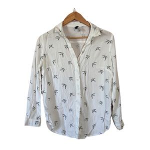 BLACK & WHITE EAGLE PRINT BLOUSE!!!